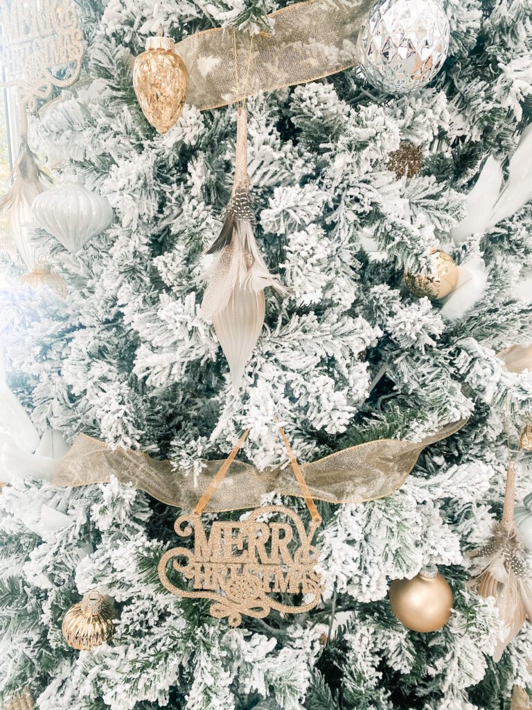 Modern Glam Christmas Tree Decor